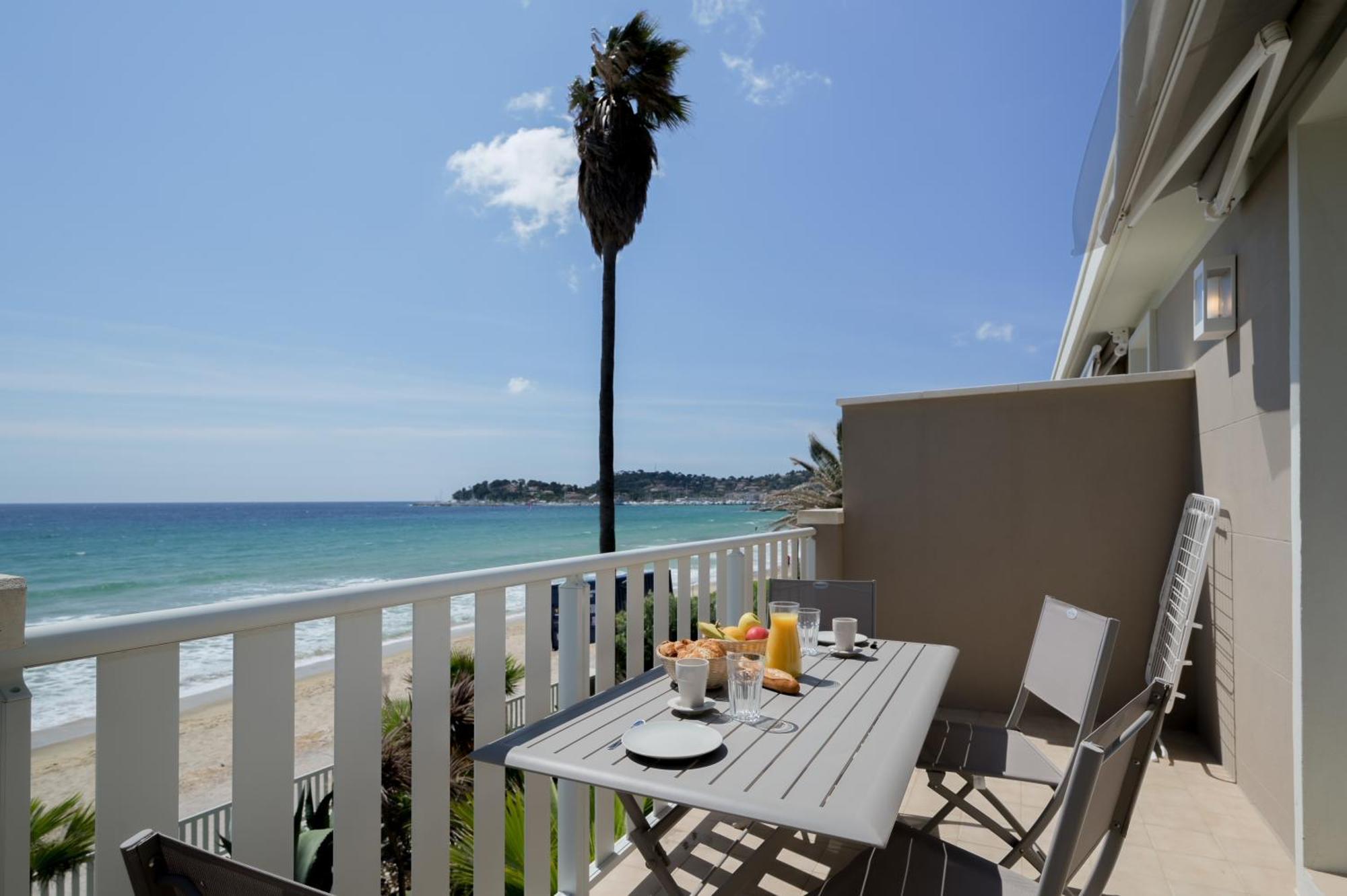 Residence La Menado Cavalaire-sur-Mer Eksteriør bilde